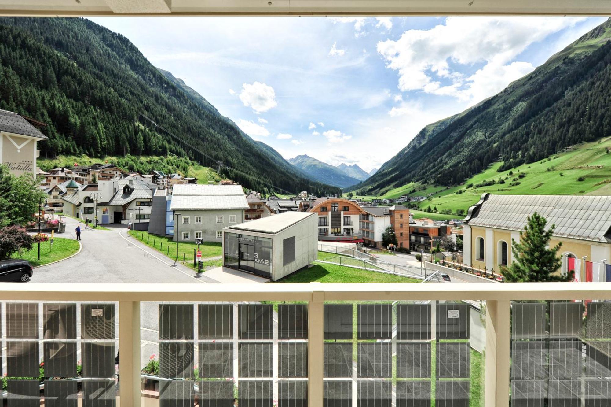 Hotel Jägerhof Ischgl Exteriör bild