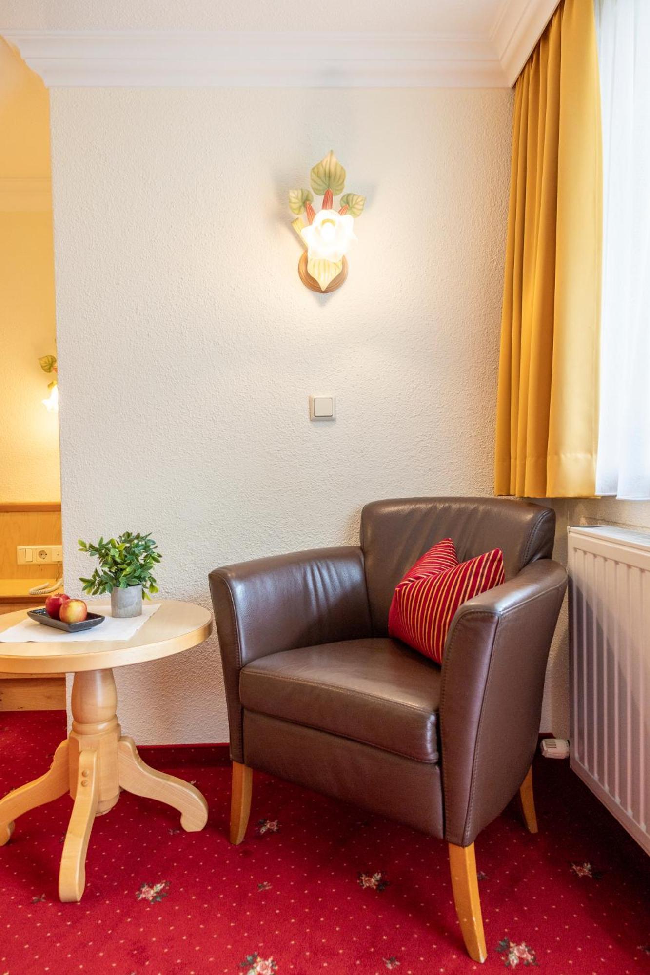 Hotel Jägerhof Ischgl Exteriör bild