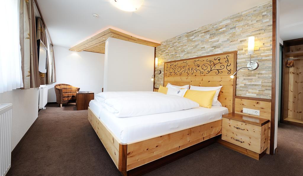 Hotel Jägerhof Ischgl Rum bild